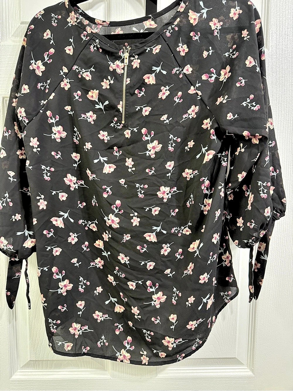 Paper Moon Floral Blouse in Black & Pink Like New